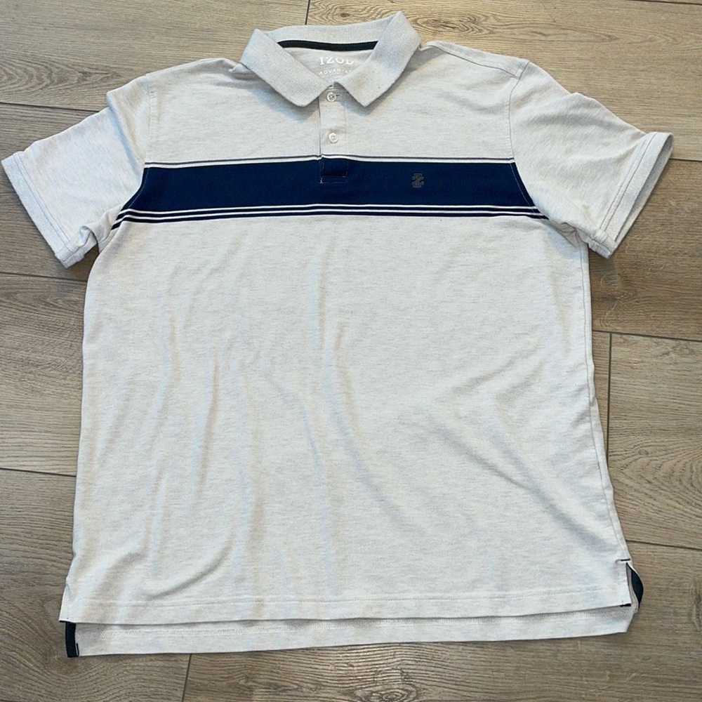 Izod cream polo with blue stripe. Men's XL. Cotton/poly blend. Like new cond.